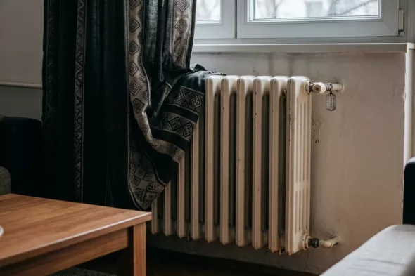 Nameštaj udaljen od radijatora za grejanje